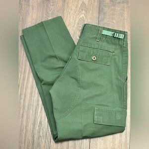 VF Imagewear Men’s Green Cargo Pants Size: XS (37 U)